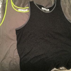 Vans tank top set of 2